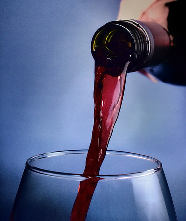 Red wine from bottle to glass