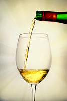 White WIne from Bottle to Glass