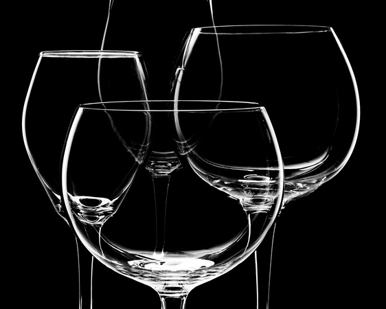 Four wine glass bowls