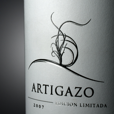 Artigazo wine label